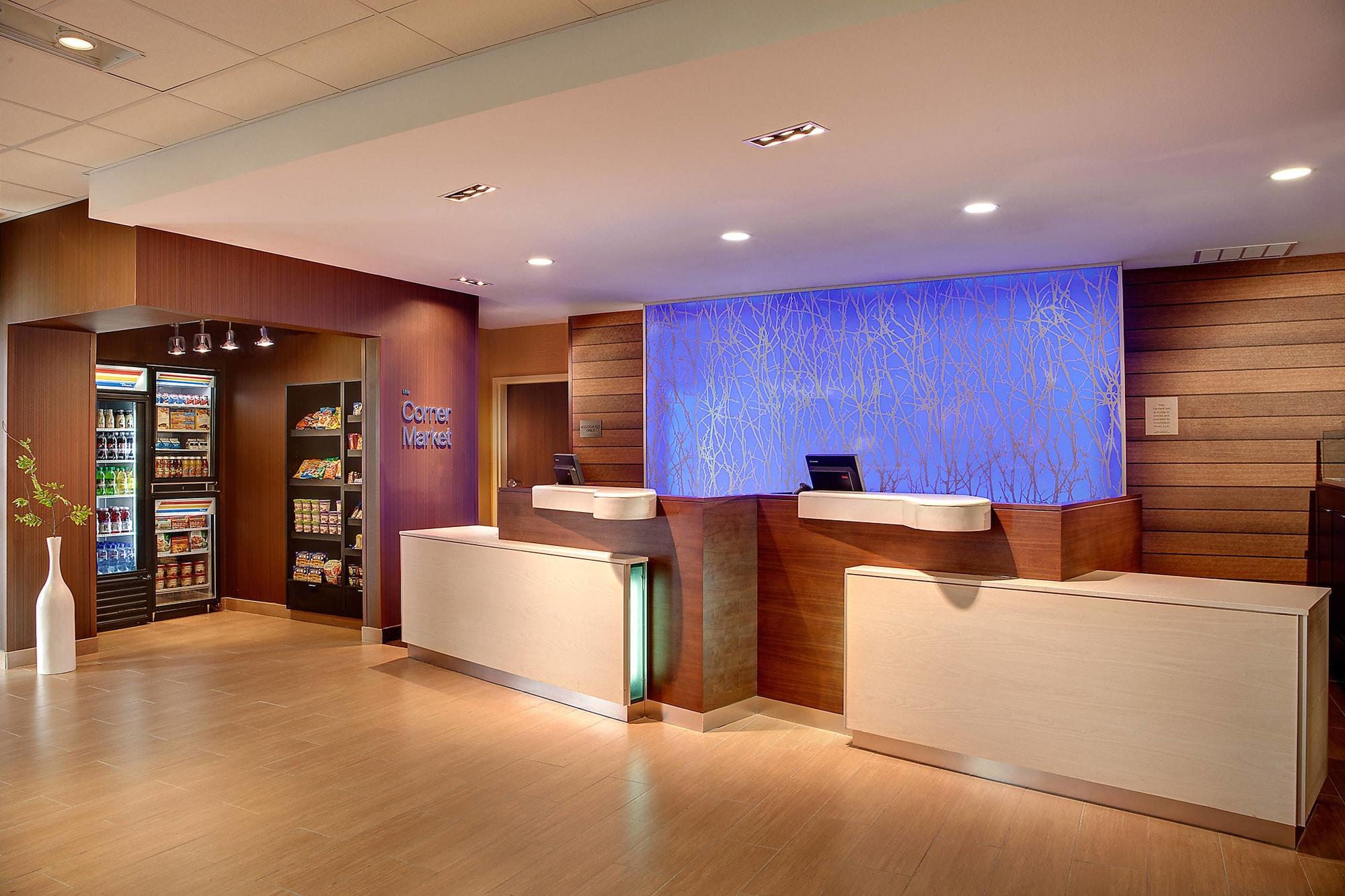 Fairfield Inn & Suites By Marriott Хантсвилл Экстерьер фото
