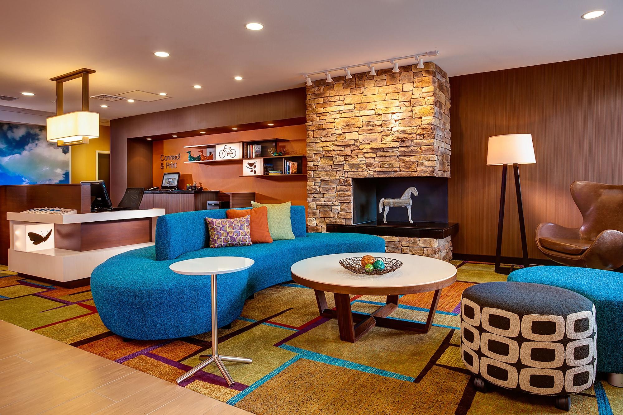 Fairfield Inn & Suites By Marriott Хантсвилл Экстерьер фото