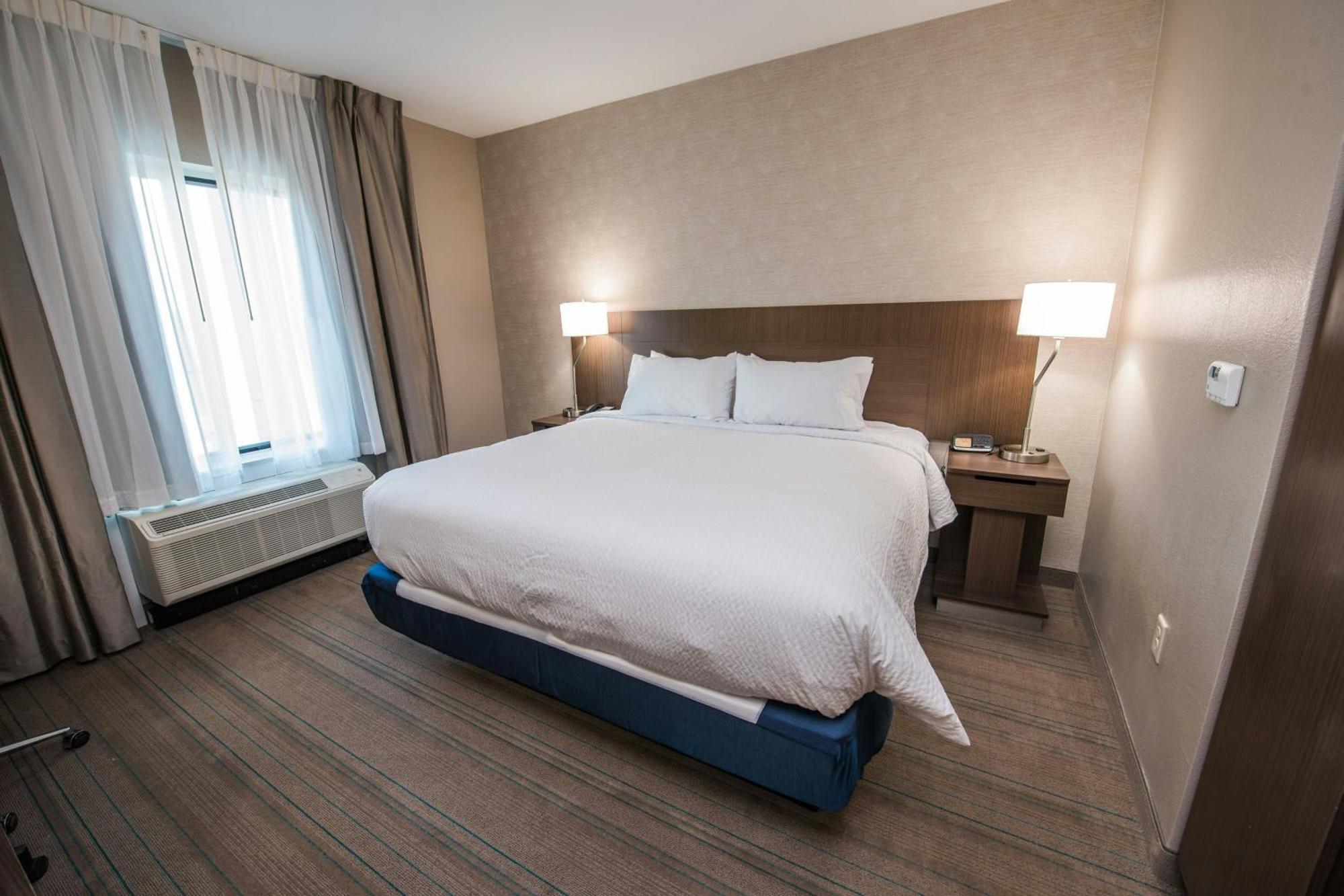 Fairfield Inn & Suites By Marriott Хантсвилл Экстерьер фото