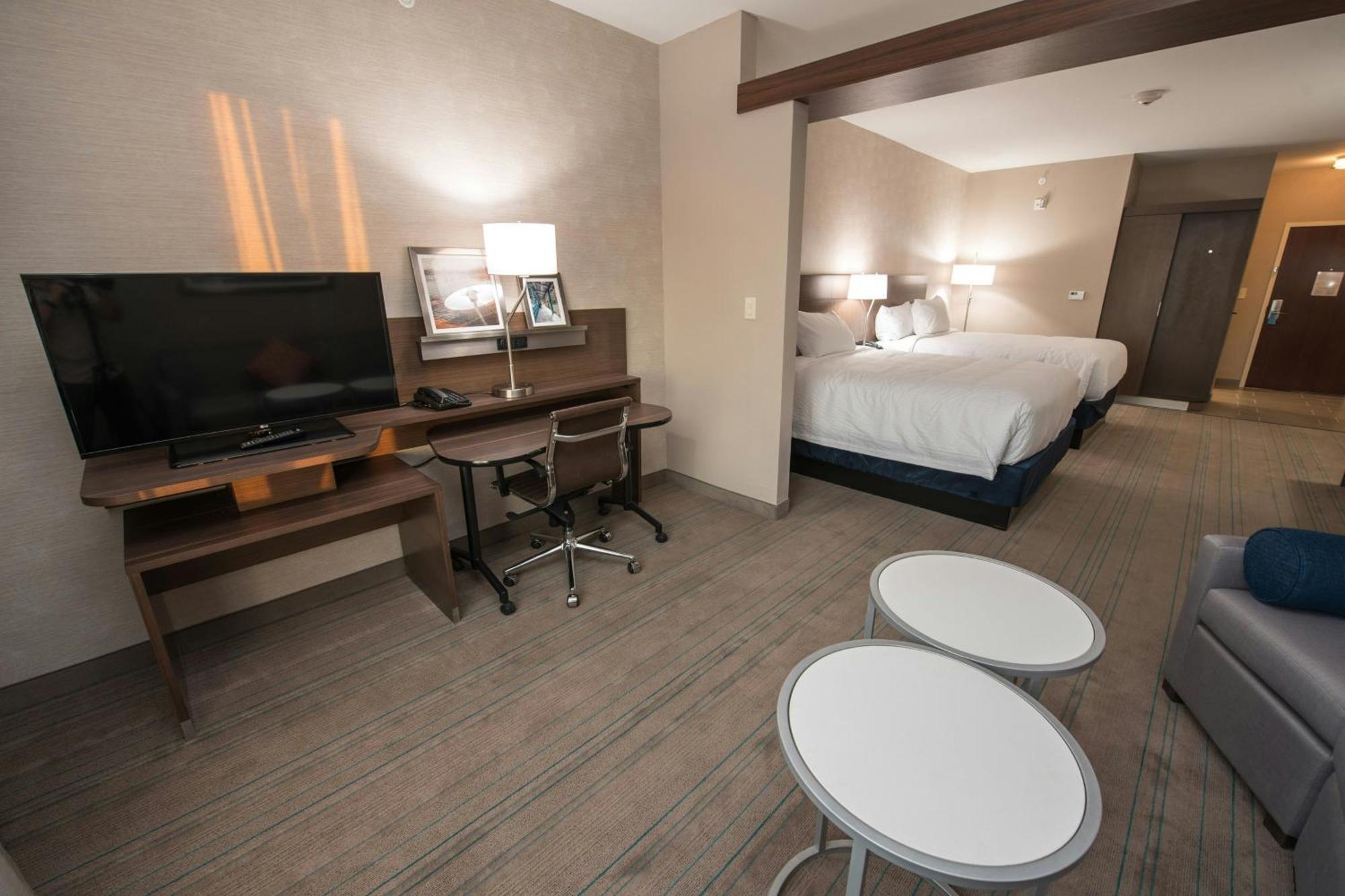 Fairfield Inn & Suites By Marriott Хантсвилл Экстерьер фото