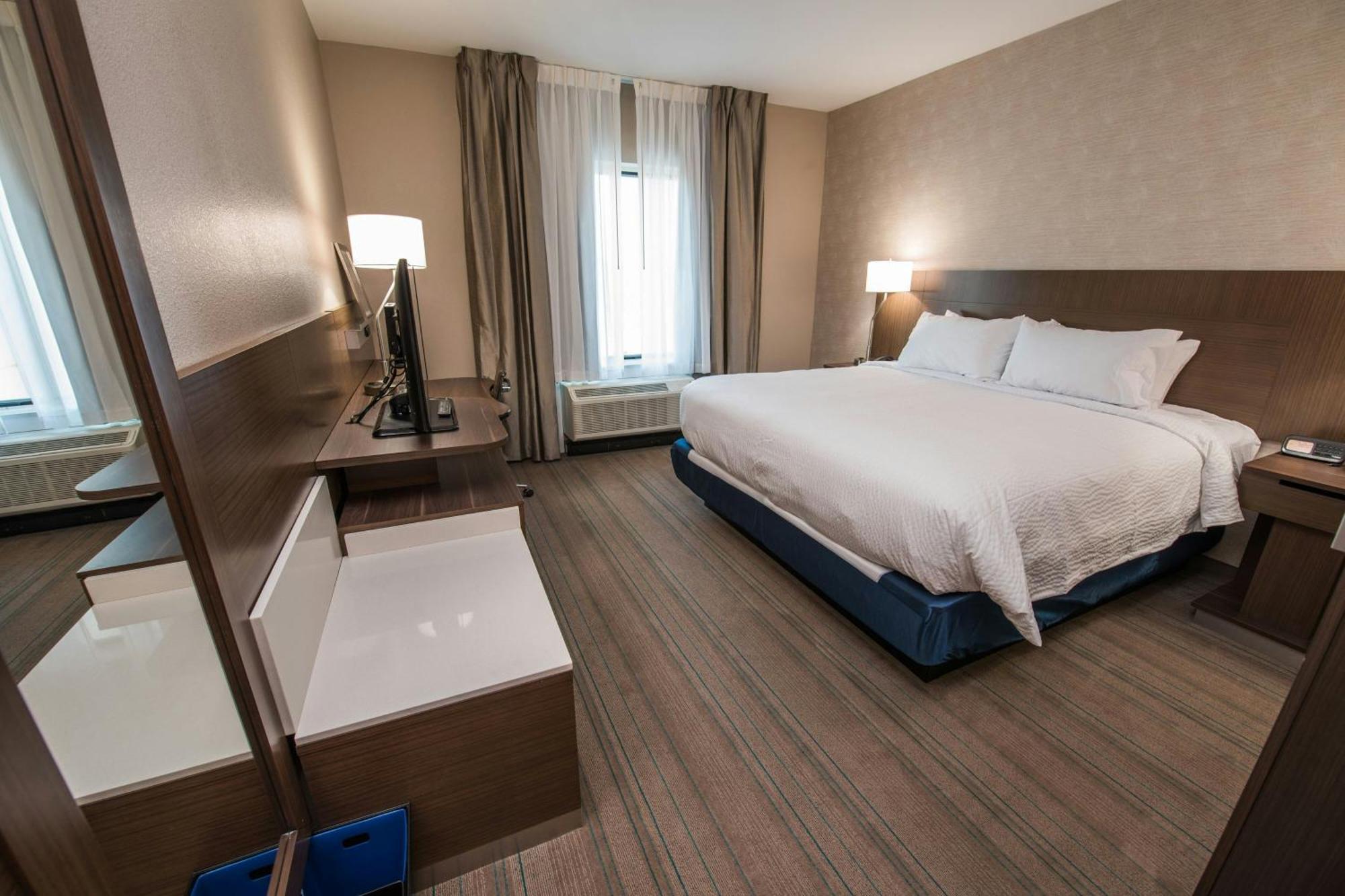 Fairfield Inn & Suites By Marriott Хантсвилл Экстерьер фото